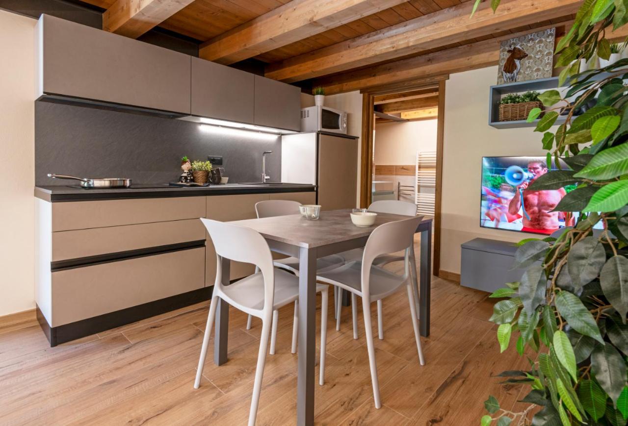 Maison Marcoz - Appartamenti Vacanze Етрабълс Екстериор снимка