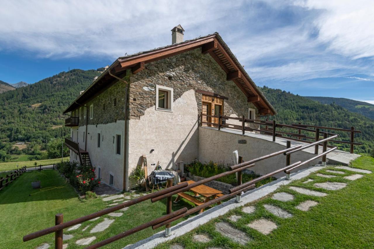 Maison Marcoz - Appartamenti Vacanze Етрабълс Екстериор снимка
