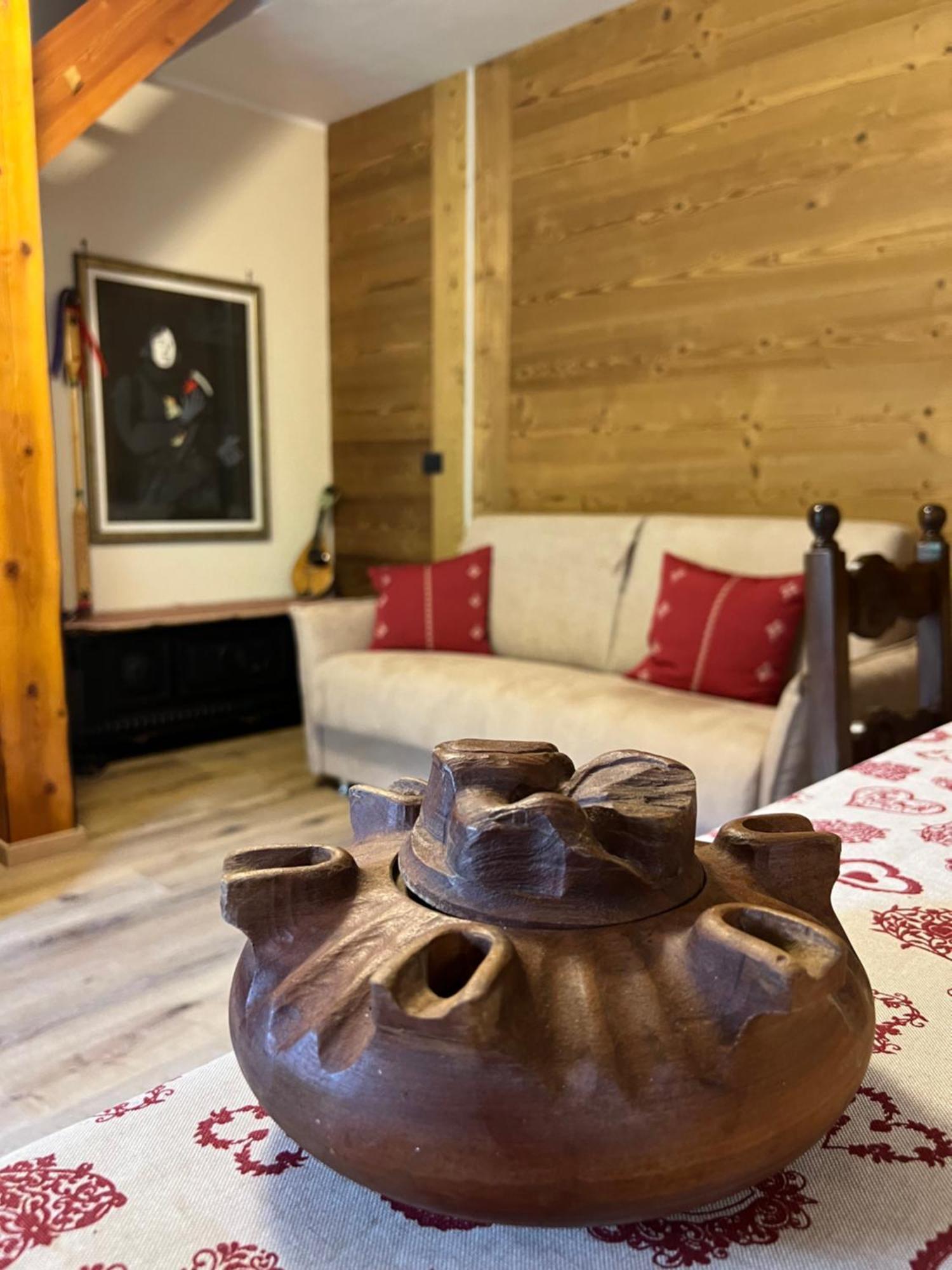Maison Marcoz - Appartamenti Vacanze Етрабълс Екстериор снимка